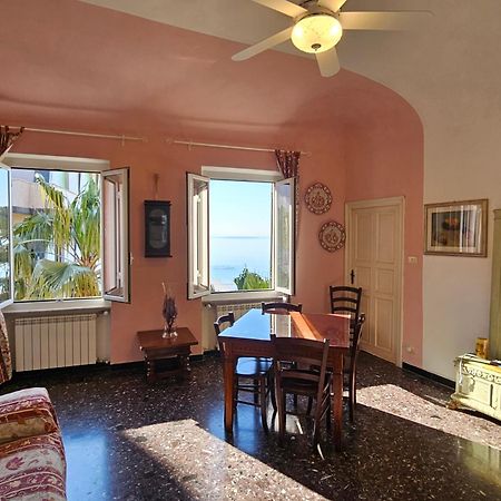 Le Finestre Sul Mare Apartment Албисола Марина Екстериор снимка