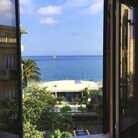 Le Finestre Sul Mare Apartment Албисола Марина Екстериор снимка