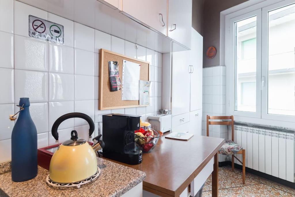 Le Finestre Sul Mare Apartment Албисола Марина Екстериор снимка